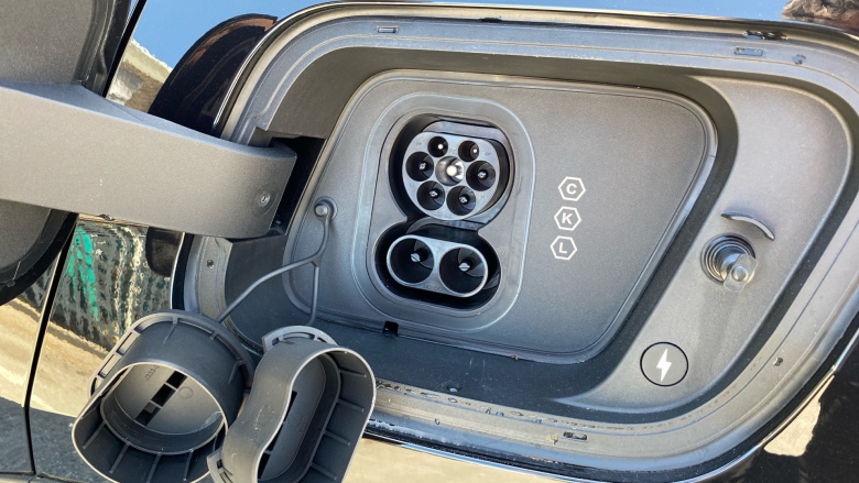 Volvo EX30 200kW SM Extended Range Ultra 69kWh 5dr Auto Electric Estate